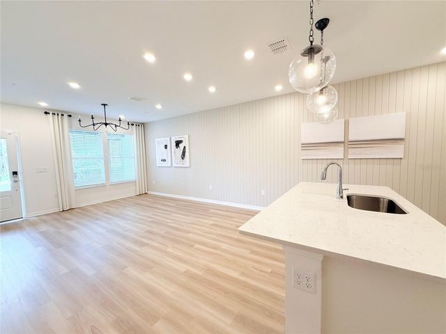 11376 BLUE BAY DRIVE, Orlando, FL 32832