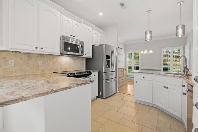 14 Muirfield Village Court, Summerville, SC 29483