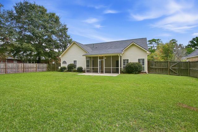 14 Muirfield Village Court, Summerville, SC 29483