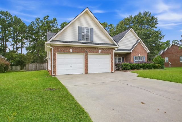 14 Muirfield Village Court, Summerville, SC 29483