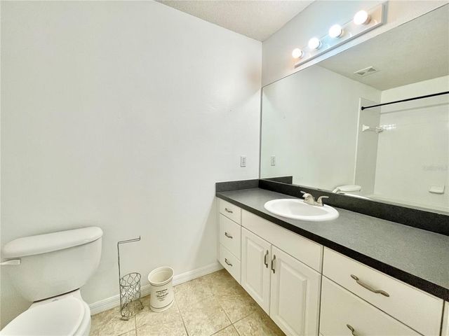 4574 SW 48TH WAY 104, Gainesville, FL 32608