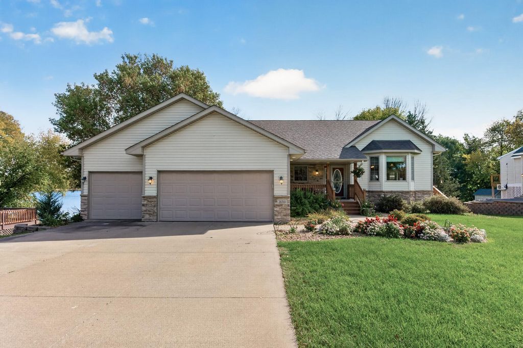 28319 Lakeside Lane, Lindstrom, MN 55045 — photo 3