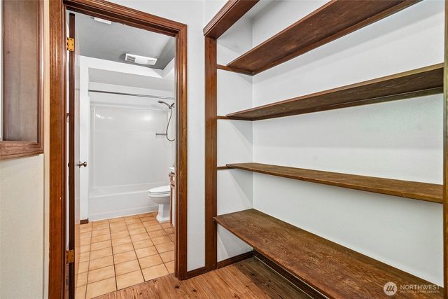 28400 16th Avenue S, Federal Way, WA 98003