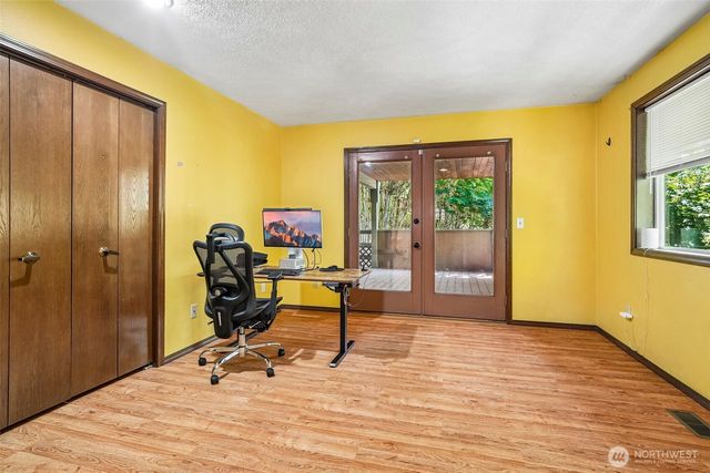 28400 16th Avenue S, Federal Way, WA 98003