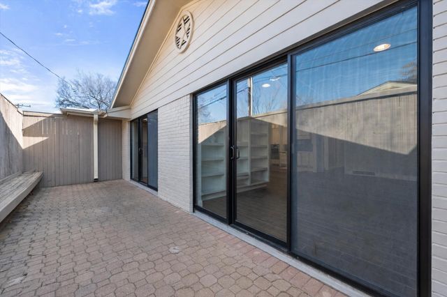 611 Westview Avenue, Fort Worth, TX 76107