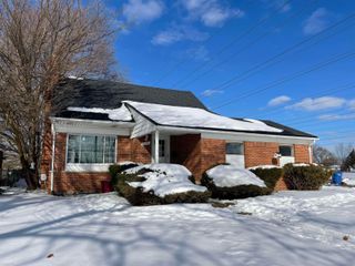 12531 Common Road, Warren, MI 48093