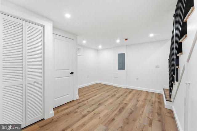 4243 HILDRETH ST SE, Washington, DC 20019