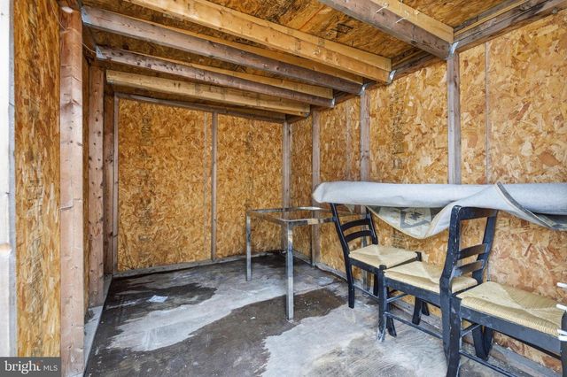 4243 HILDRETH ST SE, Washington, DC 20019