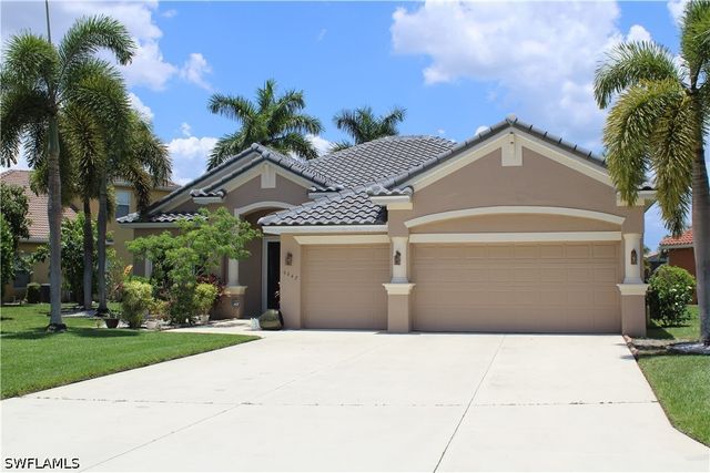 9947 Via San Marco LOOP, Fort Myers, FL 33905