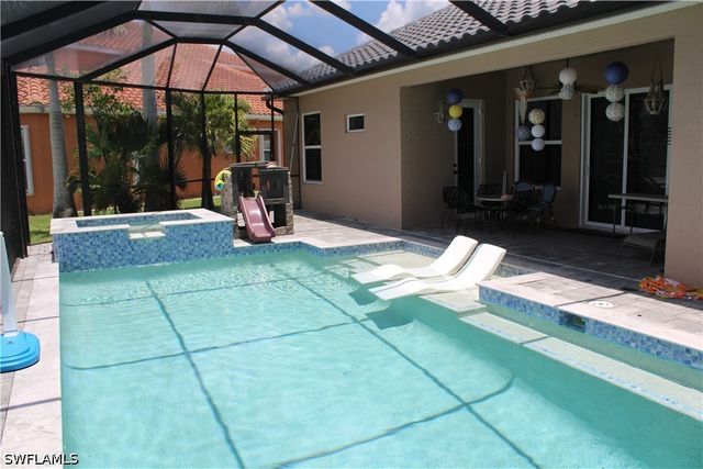 9947 Via San Marco LOOP, Fort Myers, FL 33905