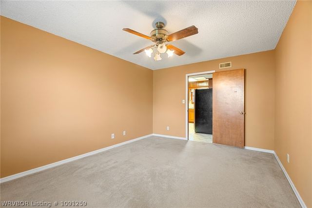 909 N 8th Street, Van Buren, AR 72956
