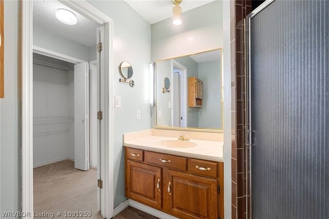 909 N 8th Street, Van Buren, AR 72956