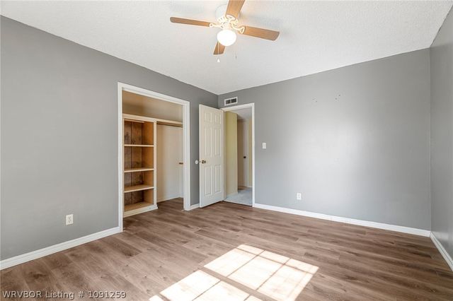 909 N 8th Street, Van Buren, AR 72956