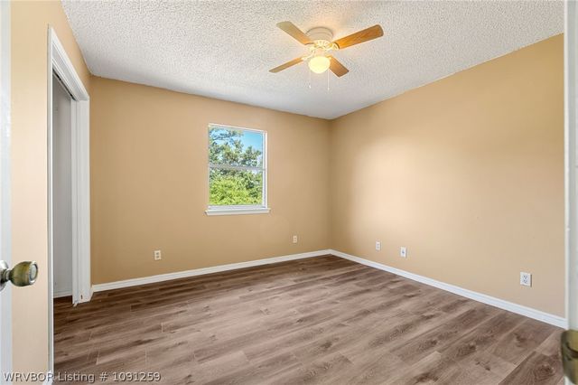 909 N 8th Street, Van Buren, AR 72956