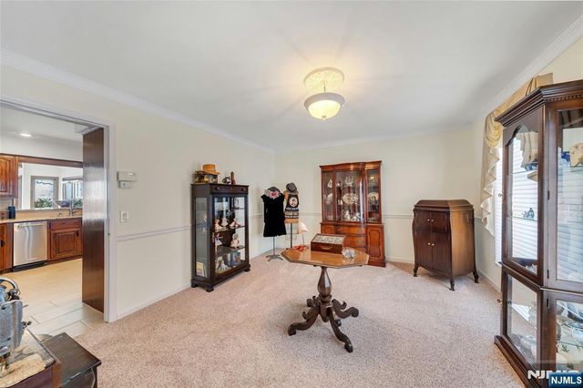 12 Laurel Hill Road, Rockaway Township, NJ 07435