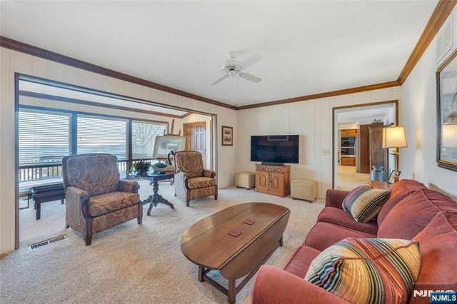 12 Laurel Hill Road, Rockaway Township, NJ 07435