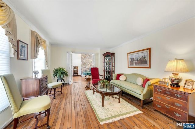 12 Laurel Hill Road, Rockaway Township, NJ 07435