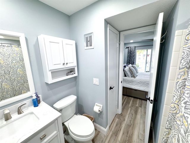902 GIBBS ROAD 283, Venice, FL 34285