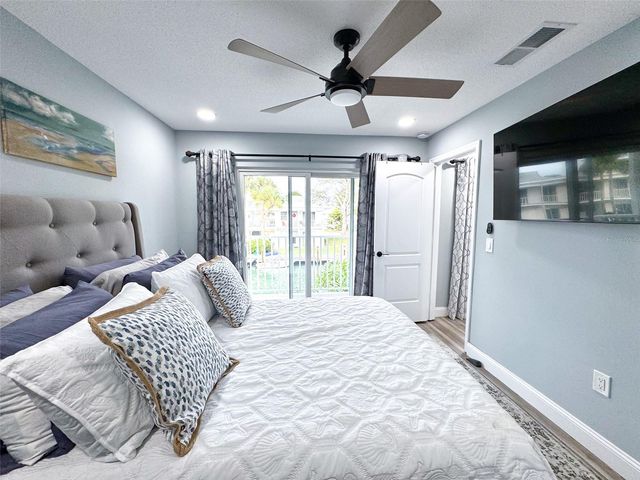 902 GIBBS ROAD 283, Venice, FL 34285