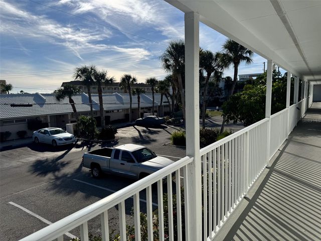 902 GIBBS ROAD 283, Venice, FL 34285