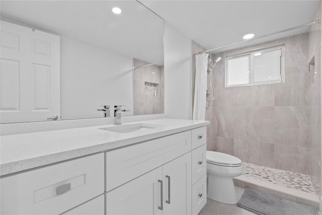 4301 Martinique Circle M2, Coconut Creek, FL 33066