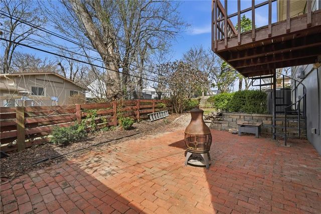 7630 Pawnee Street, Prairie Village, KS 66208