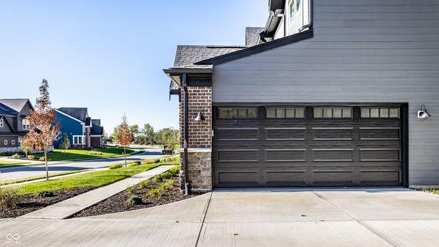 11824 Sage Creek Bend, Fishers, IN 46040