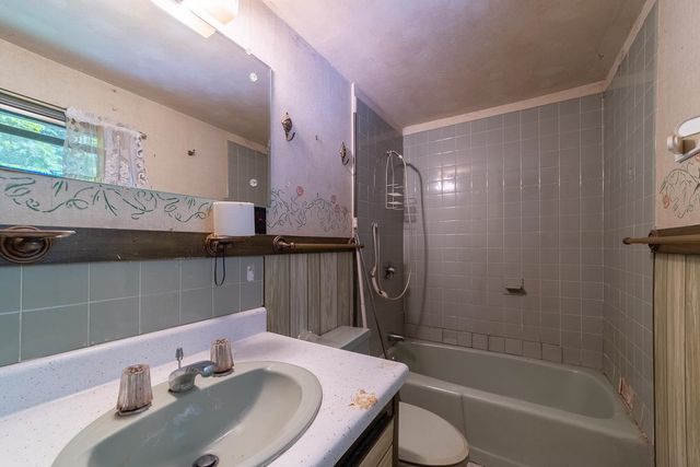 455 Wulamat Road, Bristol, NH 03222