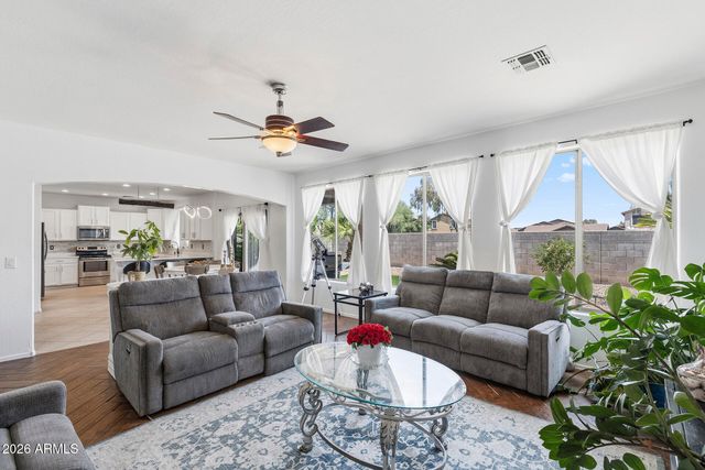 43266 W LINDGREN Drive, Maricopa, AZ 85138