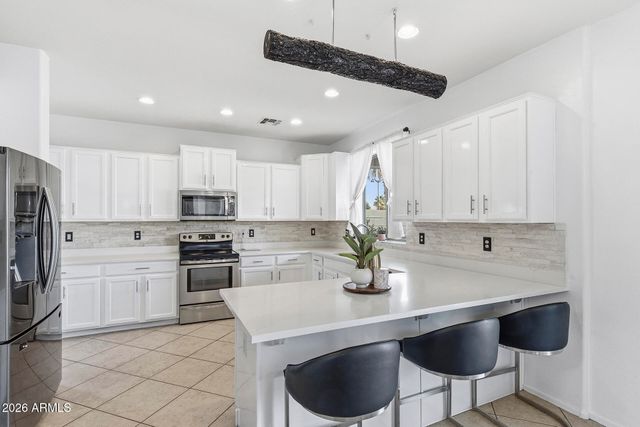 43266 W LINDGREN Drive, Maricopa, AZ 85138