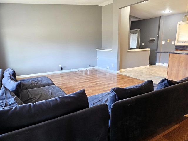 7710 N Edgeworth DRIVE, Milwaukee, WI 53223