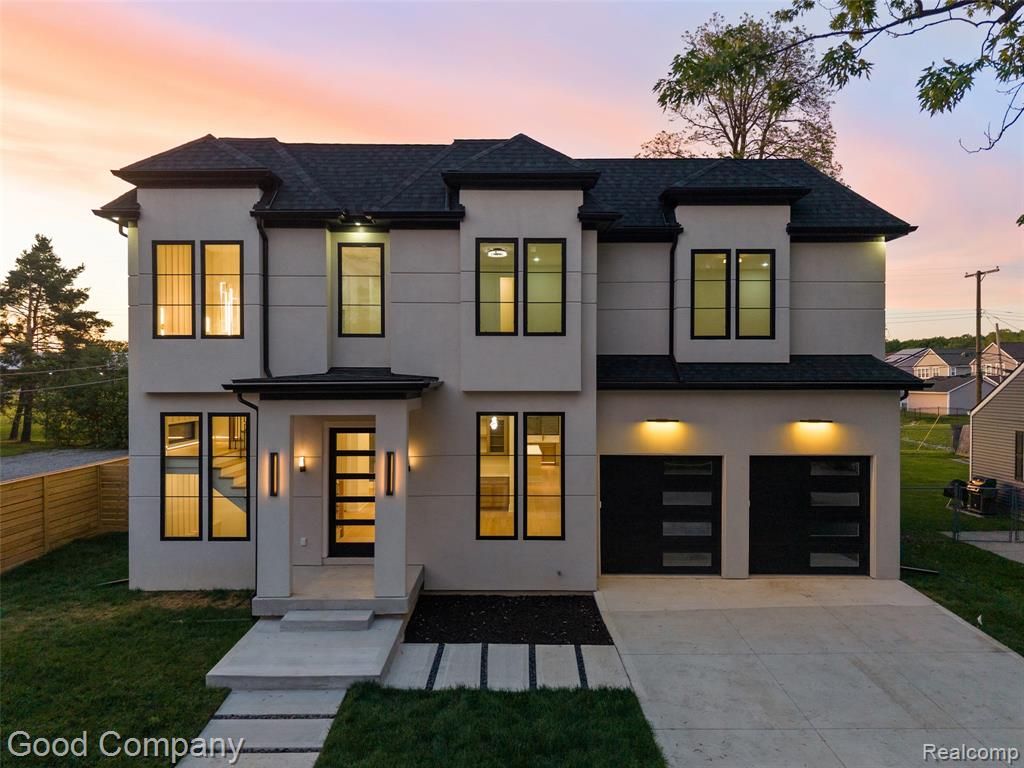 1228 W Windemere Avenue, Royal Oak, MI 48073