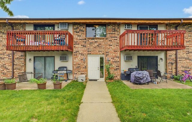 627 Hartridge DRIVE, Hartland, WI 53029