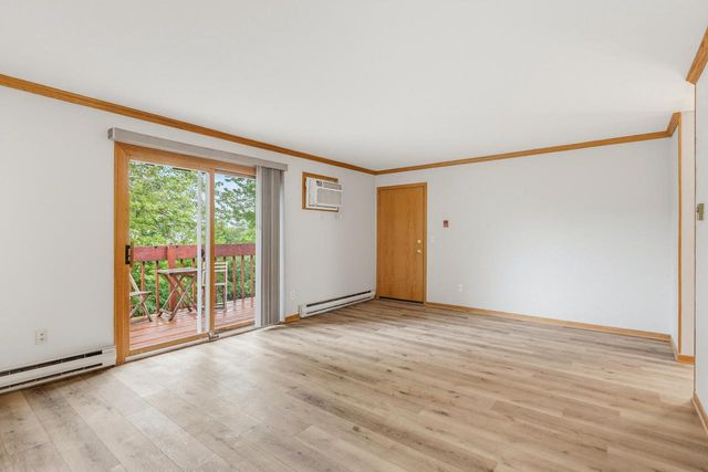 627 Hartridge DRIVE, Hartland, WI 53029