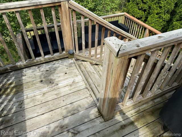 3659 Sugarbush Drive, Genoa Township, MI 48843