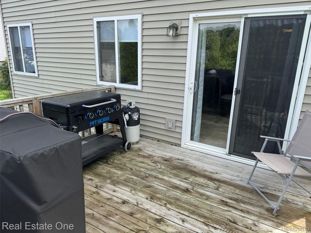 3659 Sugarbush Drive, Genoa Township, MI 48843