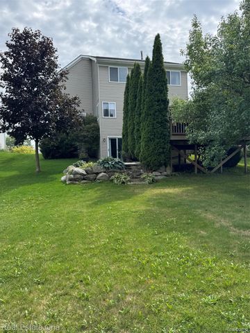 3659 Sugarbush Drive, Genoa Township, MI 48843