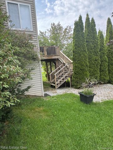 3659 Sugarbush Drive, Genoa Township, MI 48843