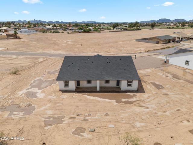 14055 S Berwick Road, Arizona City, AZ 85123