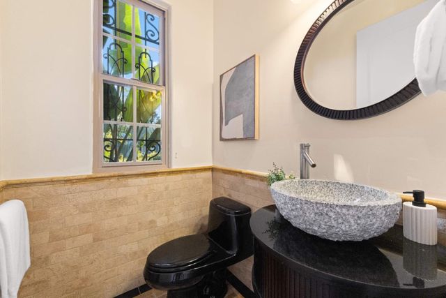 13428 Christie Drive, Saratoga, CA 95070