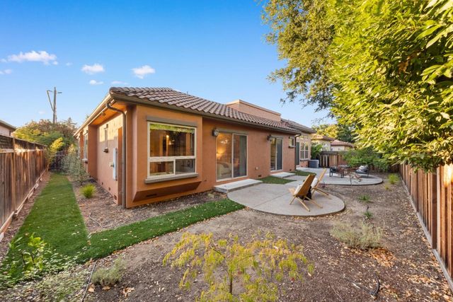 13428 Christie Drive, Saratoga, CA 95070