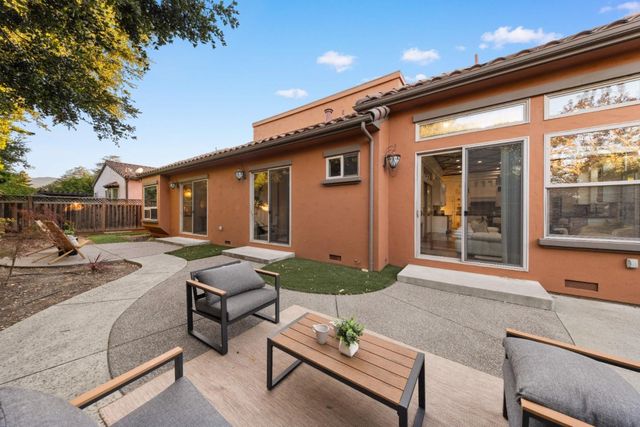 13428 Christie Drive, Saratoga, CA 95070