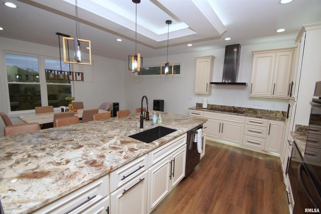 10703 52ND Street Court W, Milan, IL 61264