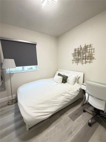 8432 NW 107th Court 3-35, Doral, FL 33178