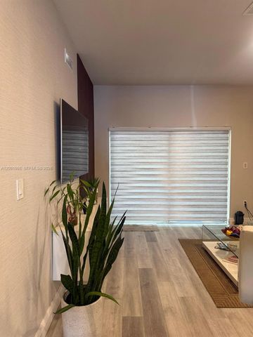 8432 NW 107th Court 3-35, Doral, FL 33178
