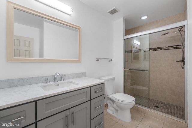 1103 MOOREFIELD HILL CT SW, Vienna, VA 22180