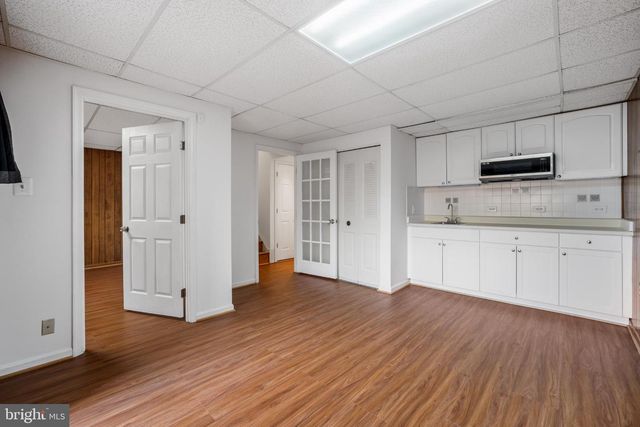 1103 MOOREFIELD HILL CT SW, Vienna, VA 22180