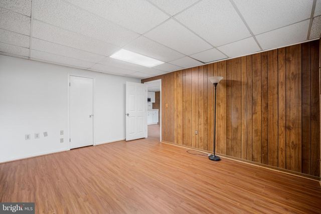 1103 MOOREFIELD HILL CT SW, Vienna, VA 22180