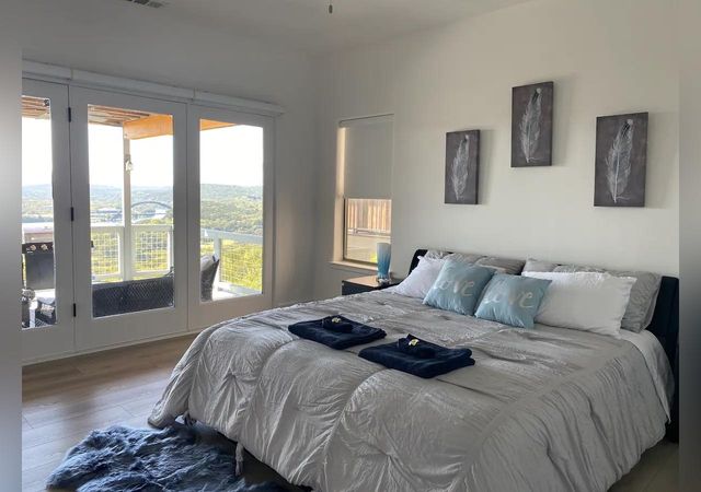 5924 Lookout Mountain DR, Austin, TX 78731