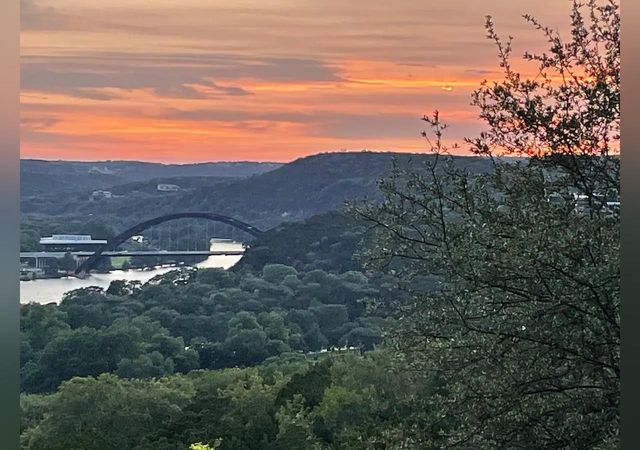 5924 Lookout Mountain DR, Austin, TX 78731